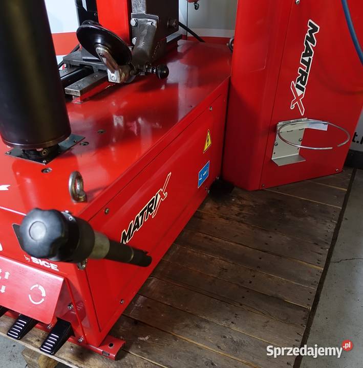 Superautomatyczna montażownica hydrauliczna Areo Gorzów Wielkopolski