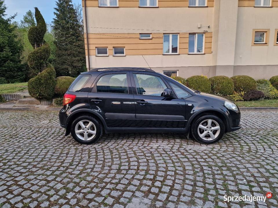 Suzuki SX4 16 DDIS Niski Przebieg Klimatyzacja przyciemniane szyby małopolskie
