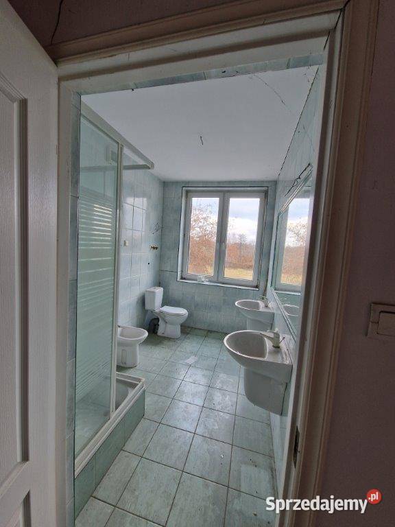 Wyszogród dziłka budowlana z budynkami woda prąd