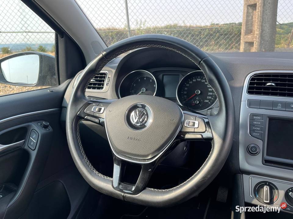 VOLKSWAGEN Polo 12 TSi BlueMotion 90 DSG7 DX867 automatyczna śląskie