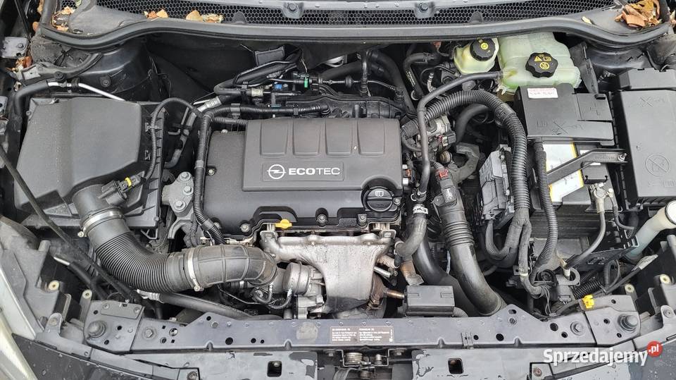 Opel Astra J 14T 140 stan łódzkie