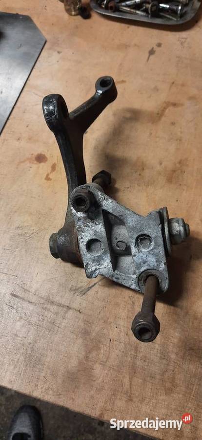 Wspornik układu kietowniczego Polonez Kraków