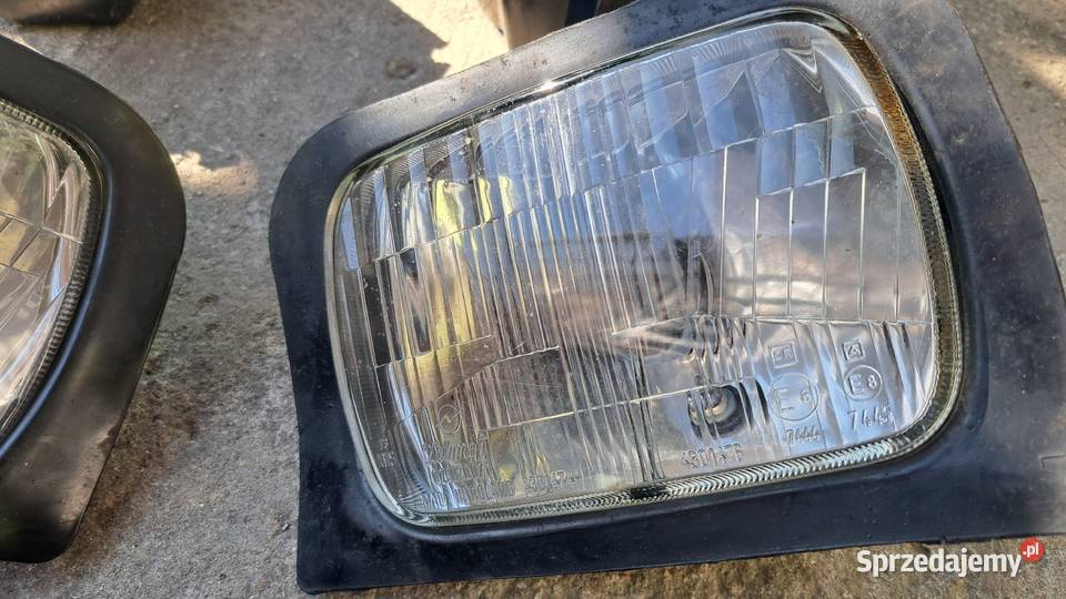 Fiat 126p oświetlenie kompletne osobowe Leszno sprzedam