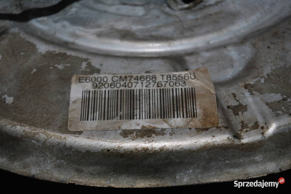 Zwrotnica z piasta prawy tył BMW E60 E61 mały Poręba