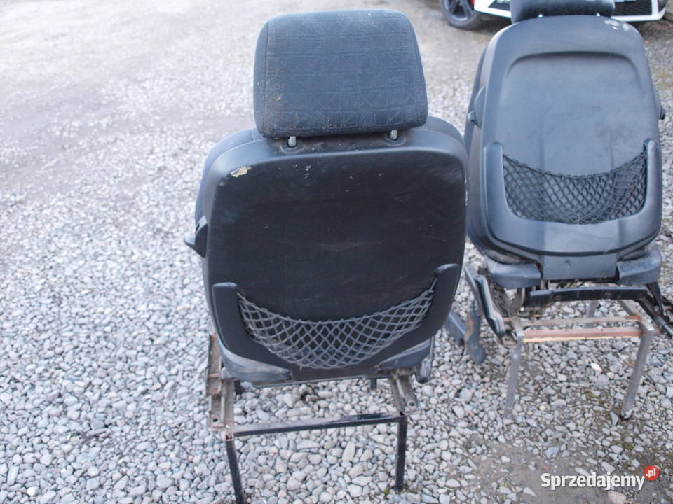 Fotele BMW E36 Cupe uszkodzony Seria 3 Chojnów sprzedam