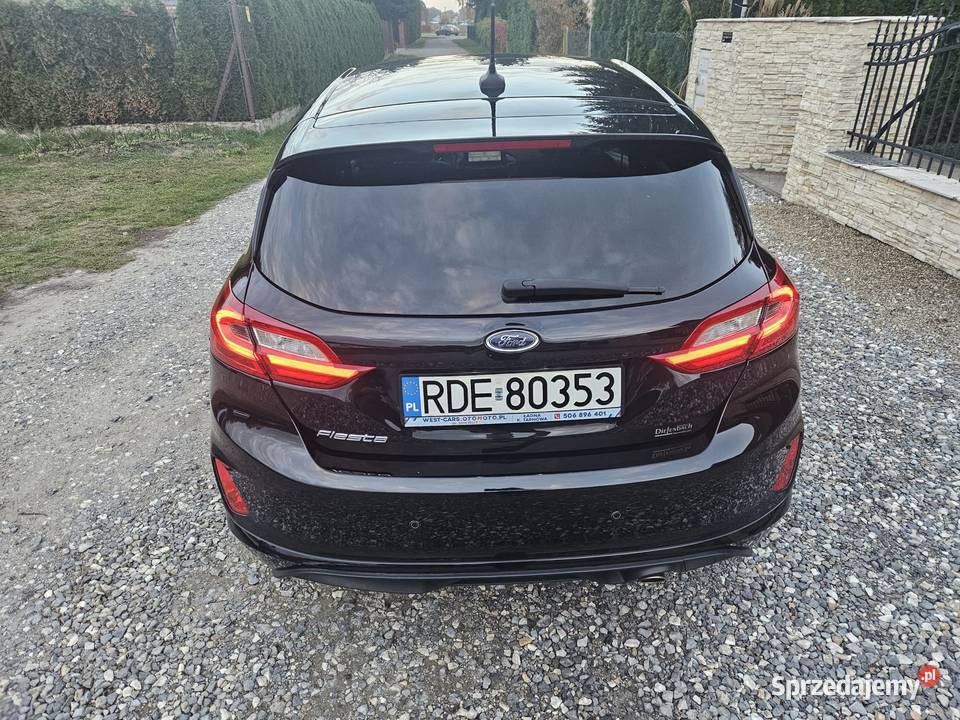 Ford Fiesta STLINE niski przebieg szklany dach 998cm3 Tarnów sprzedam