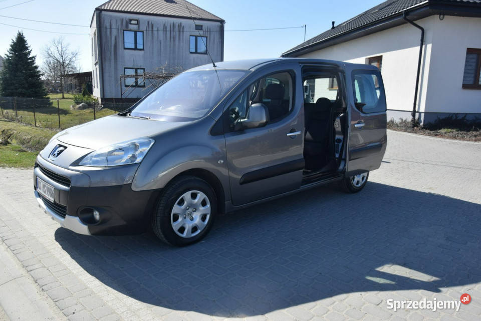 Peugeot Partner 16 HDI Berlingo Klima PDC Majdan Sieniawski