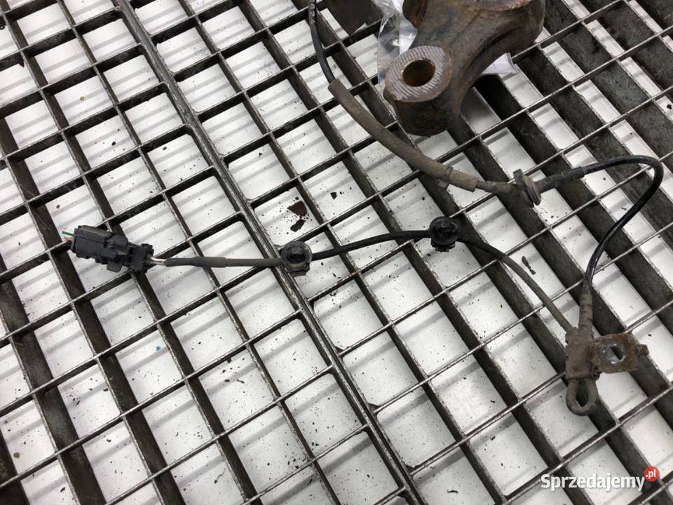 ZWROTNICA PRAWY PRZÓD SUZUKI VITARA 16 120 Zawieszenie i amortyzacja