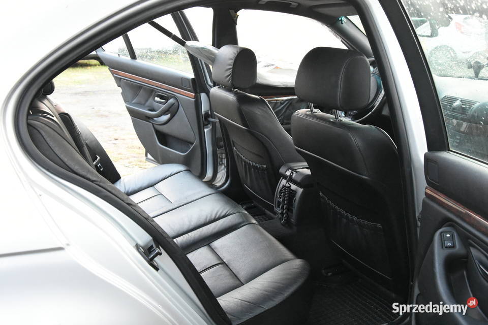 BMW Seria 5 Mpakiet e39 530d 193 automat sedan 2926cm3 Ostrów Wielkopolski sprzedam