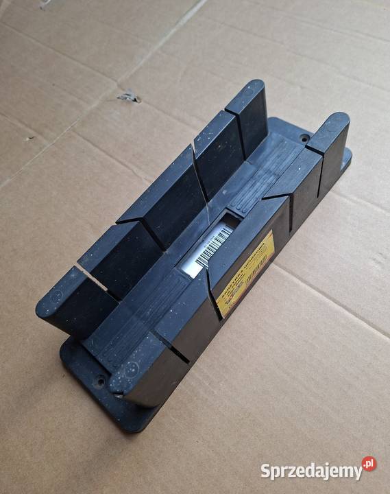 Skrzynka uciosowa TOPEX 250x60 mm