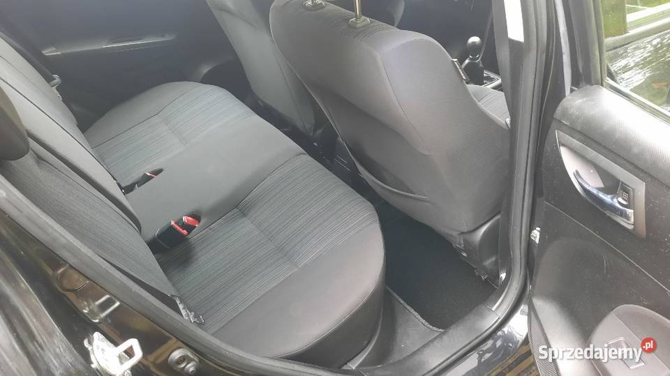 Suzuki Swift 12 Comfort Plus Klima 44 napęd 4x4 Jaśkowice