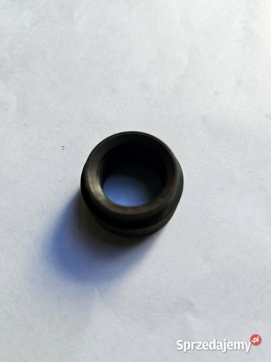 Gniazdo zaworu filtra olejowego Fortschritt Konstantynów Łódzki sprzedam