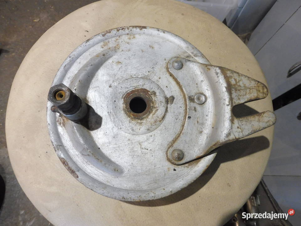 ZUNDDAP DB 200 ZDB DEKIEL KOLA TYLNEGO Drzycim