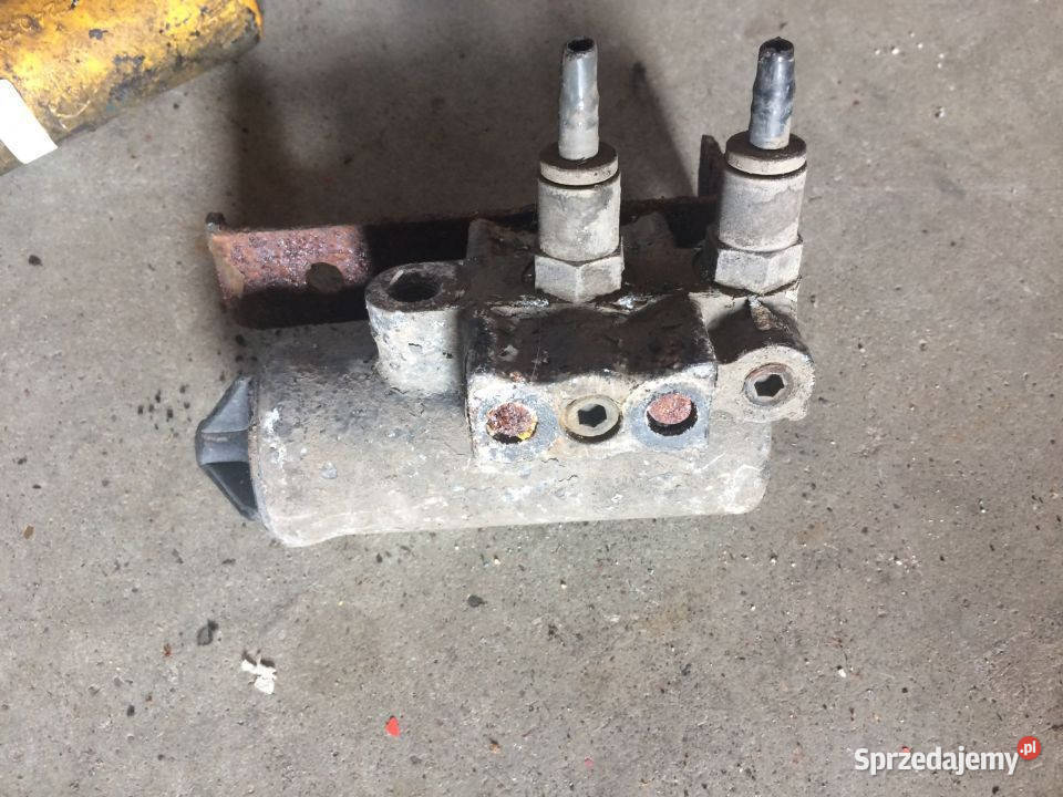 Zawór Regulator Bendix 267014 85 bar Scania Maszewo