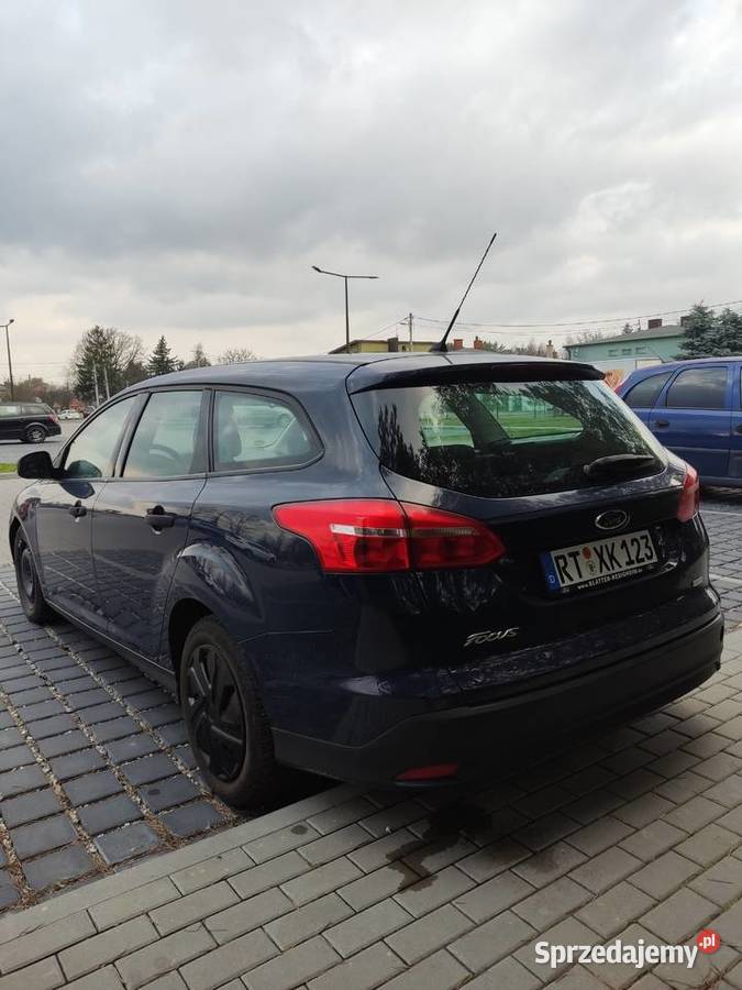 Ford Focus 10 benz 2016r Nowy rozrzad i turbo Zduńska Wola