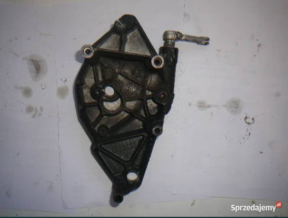 Pokrywa dekiel Suzuki GSR 600