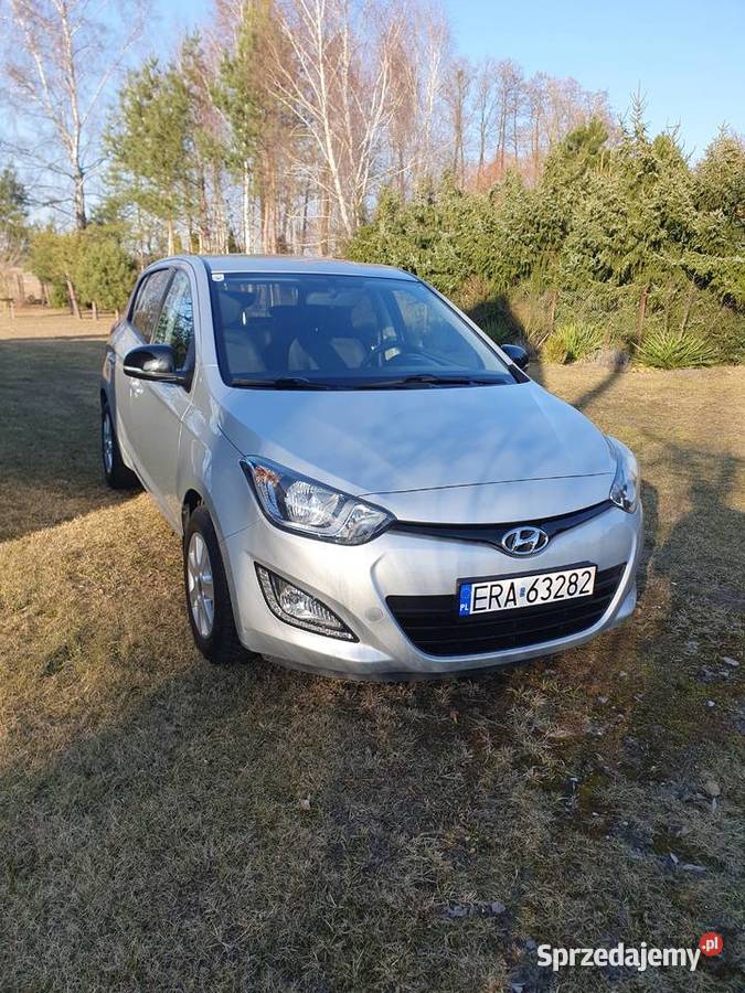 Hyundai i20 II 12 12 benzyna i20 Silniczka