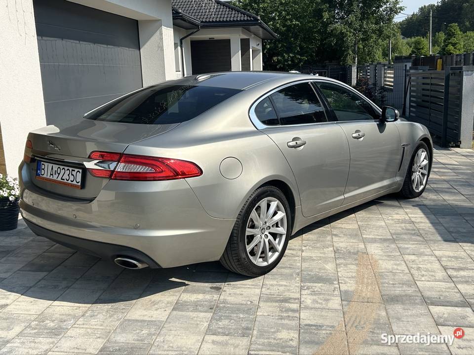JAGUAR XF 22 190 LIFT AUTOMAT Xenon LED skóra 4/5 Białystok