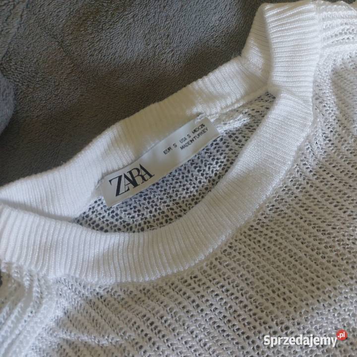 Sweter azurkowy biały