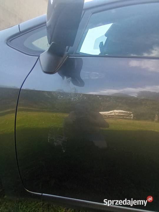 Toyota auris z gazem 1598cm3 sprzedam