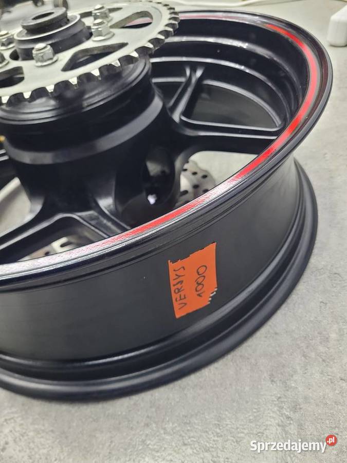 Kawasaki Versys 1000 felga tył tylna prosta Średnica 17" Nowy Tomyśl