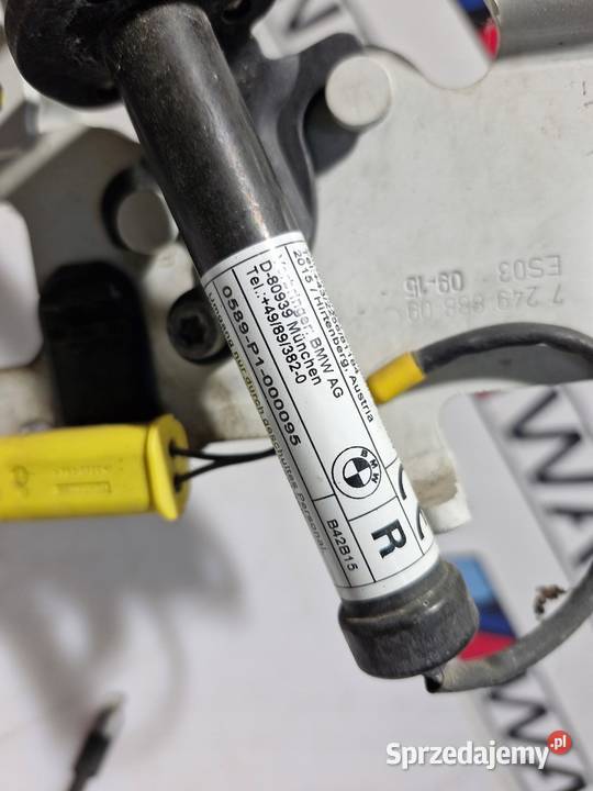 BMW F10 F11 ZAWIAS MASKI LEWY PRAWY KPL NABÓJ dolnośląskie sprzedam