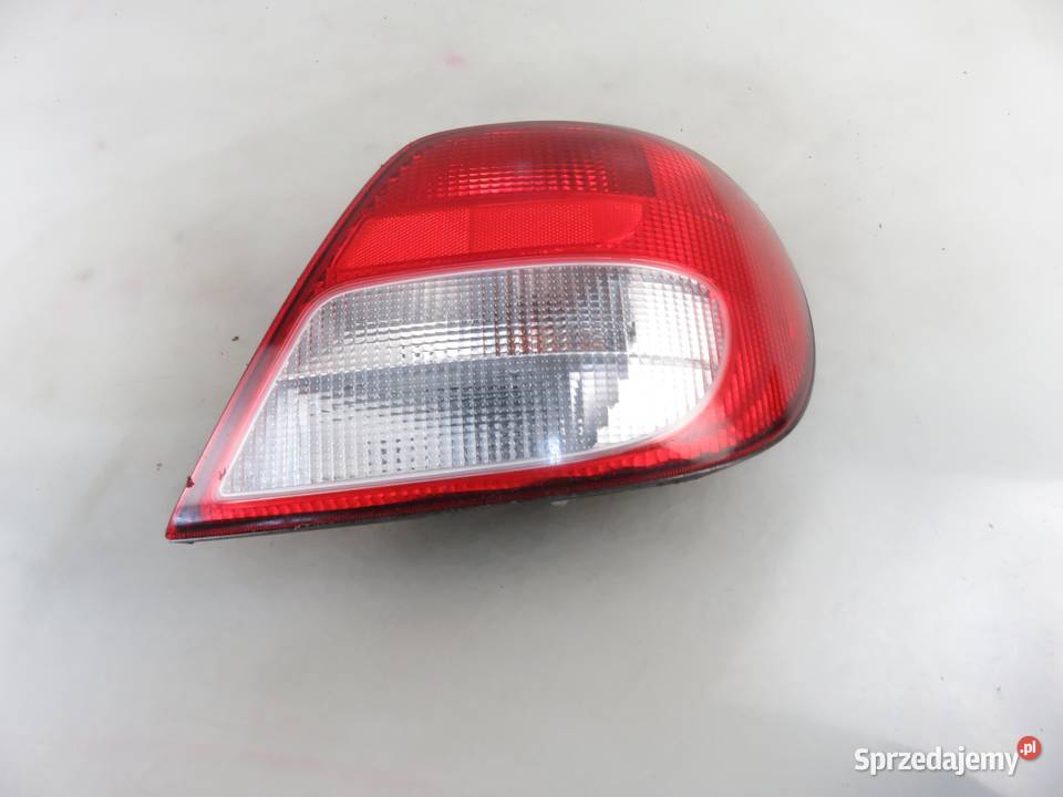 LAMPA PRAWA TYLNA SUBARU IMPREZA II sprzedam
