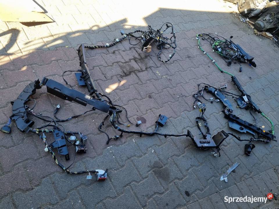 WIĄZKA INSTALACJA WNĘTRZA FORD KUGA MK3 wielkopolskie