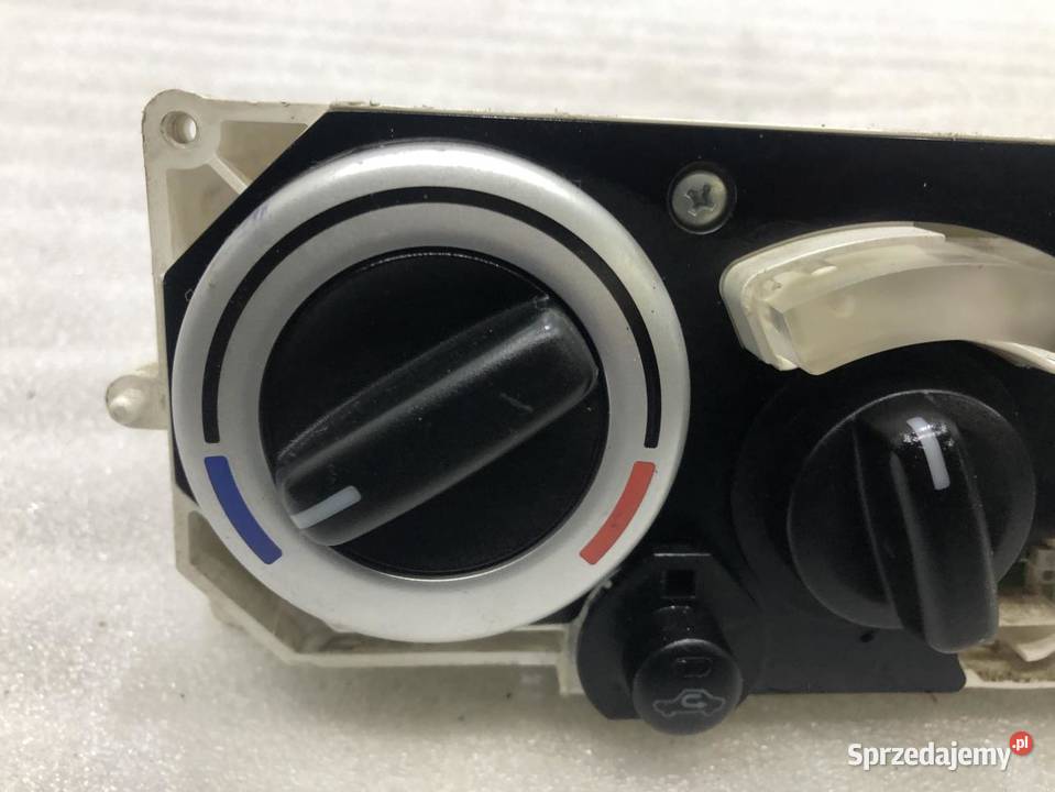 PANEL NAWIEWU SUZUKI LIANA 0110 EU