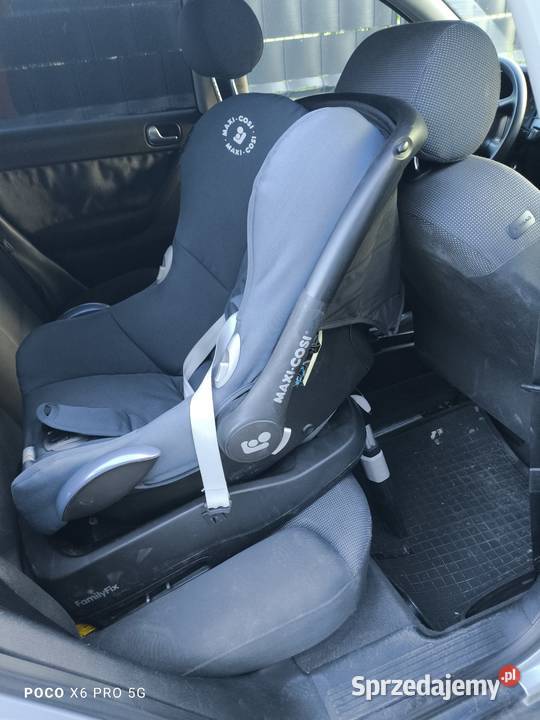 Fotelik Maxi Cosi CabrioFix z bazą Kozłów Biskupi