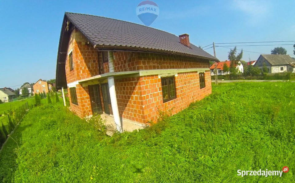 Dom w stanie surowym zamkniętym 10 Zatora Rok budowy 2011 Spytkowice