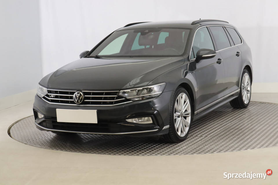 VW Passat 20 TDI asystent pasa ruchu Zabrze
