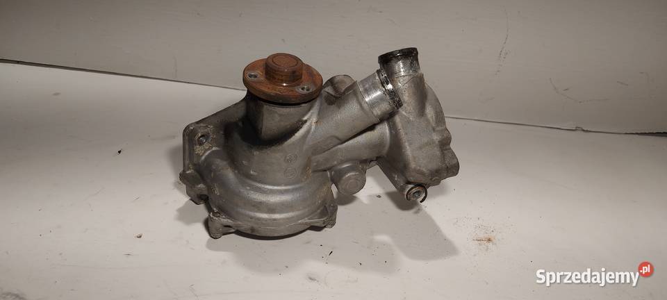 Pompa wody mercedes w210 28 r6 Zbąszyń