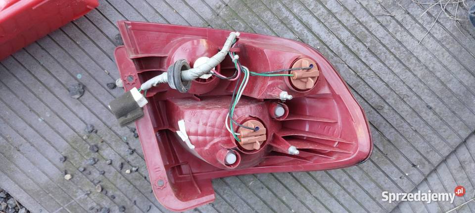Hyundai getz 2003 2004 2005 lampa tył lewa prawa Lampy tylne sprzedam