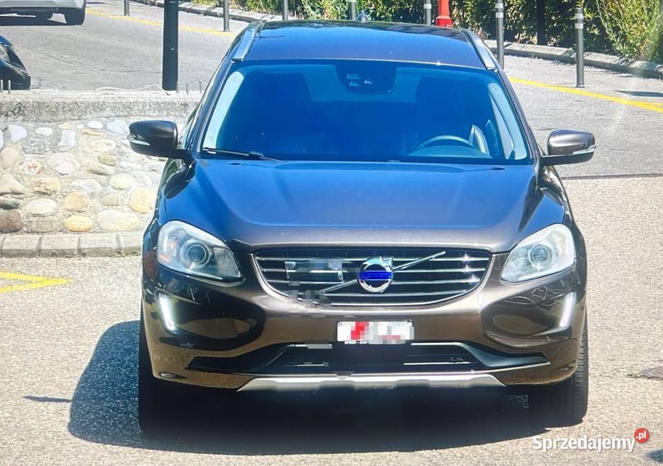 VOLVO XC60 24D5 215 full bezwypadkowy opłacony podgrzewane fotele Lublin sprzedam