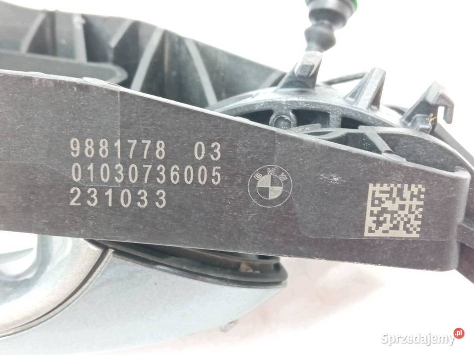 KLAMKA ZEWNĘTRZNA PRAWA PRZÓD C4W 9881778 Bmw