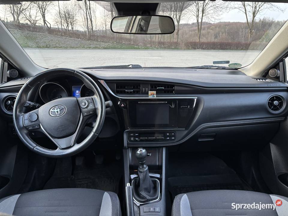 Toyota Auris 16 d4d Jawornik
