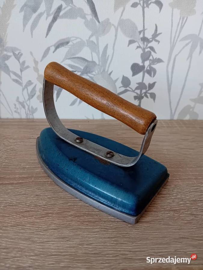 Żelazko pamiątka PRL Krosno