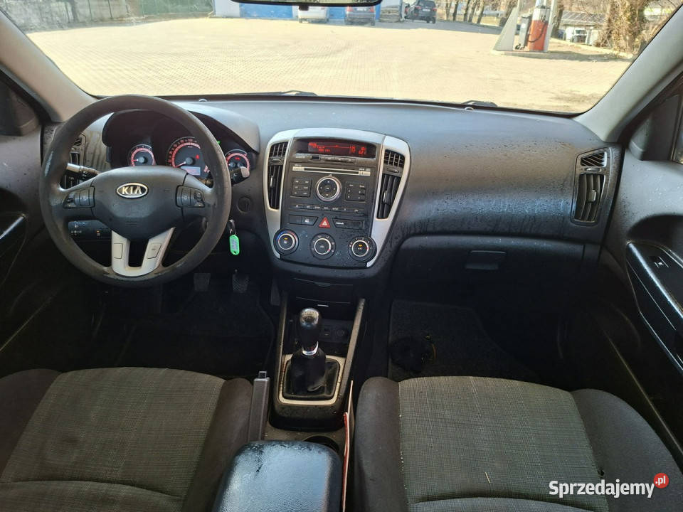 Kia Ceed 14 benzyna lifcie opłatach I 20062012 Rok produkcji 2011 Jacków