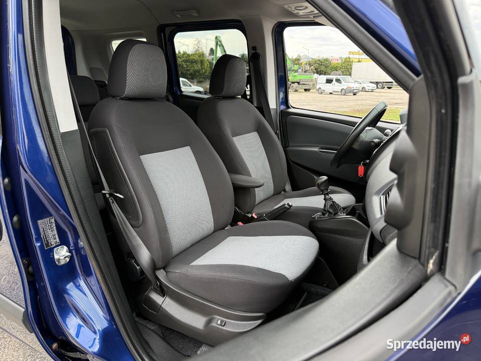 Fiat Doblo 14 BENZYNA Klimatronik Tempomat Konin