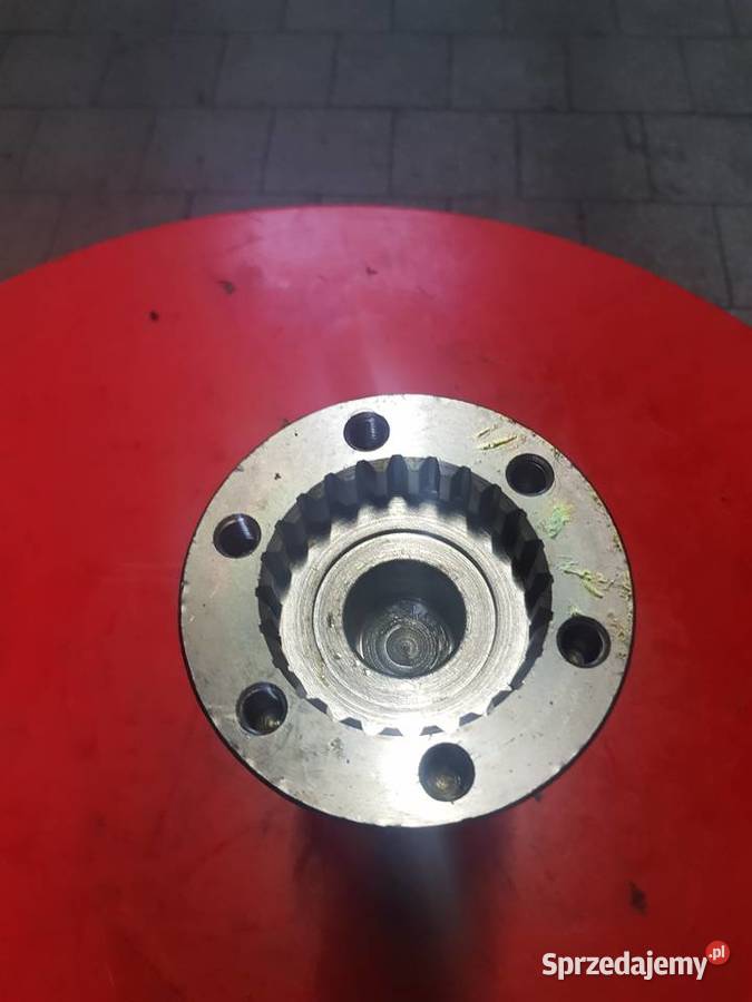 804202017 Wałek WOM na ząbki MTZ PRONAR Sulechów