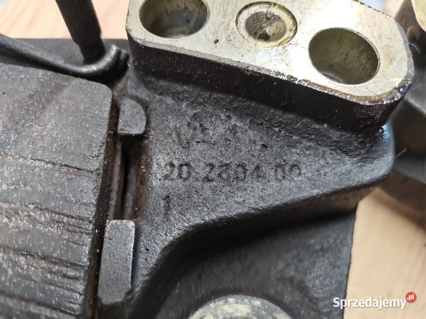 JCB 8250 Fastrack Zacisk hamulca przód Wilkowo sprzedam