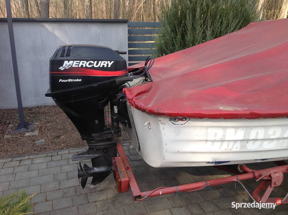 Łdka kpl z silnikiem i przvczepk Choroszcz