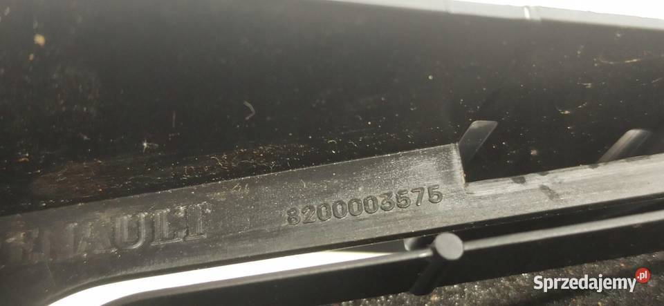 NISSAN MICRA K14 KRATKA BAGAŻNIKA 8200003575