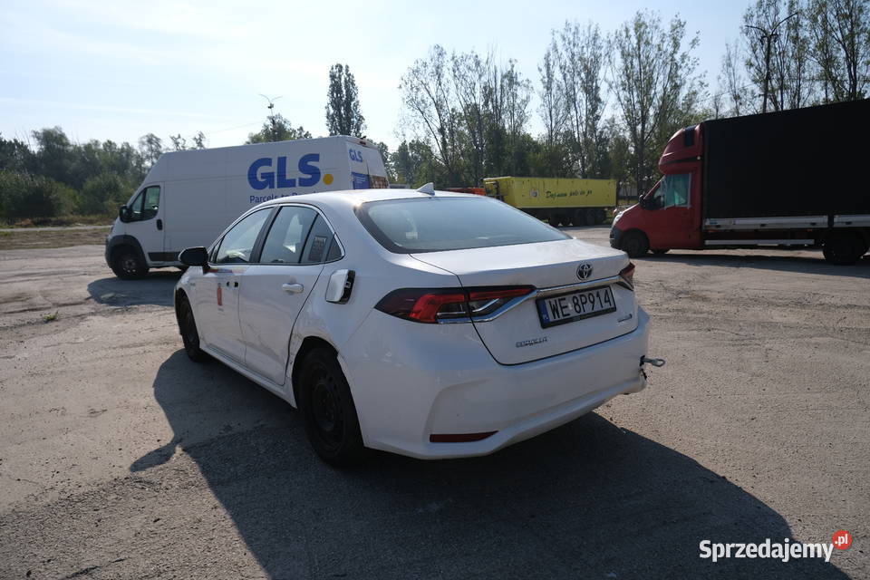 TOYOTA COROLLA 2020 179800 ccm 98 uszkodzony Warszawa