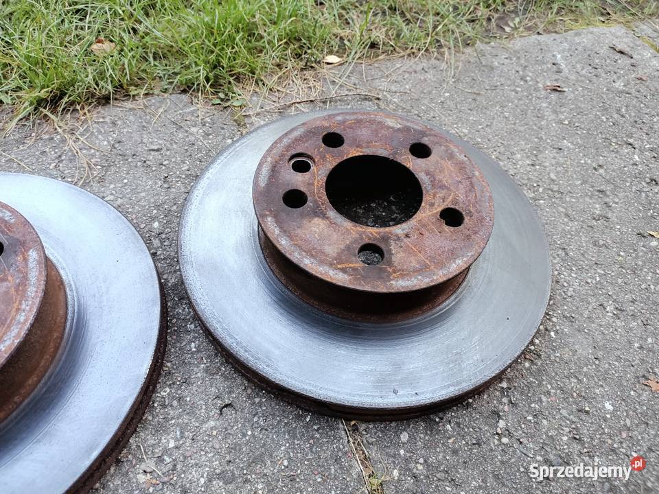 Tarcze hamulcowe przód z klockami VW Transporter Rok produkcji 1992 łódzkie