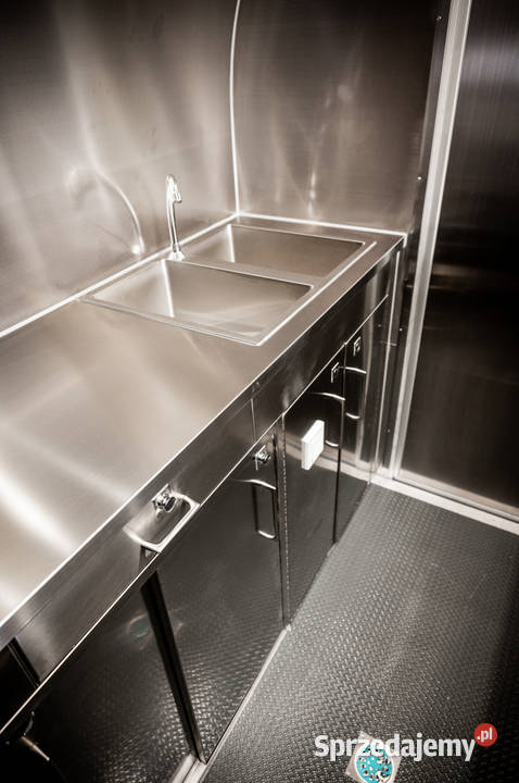 przyczepa gastronomiczna EasyGo 220 handlowa Jarocin