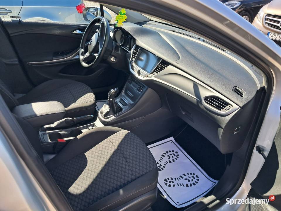 Opel astra 14 benzyna 2017 z Niemiec 1wlasciciel bluetooth Chełmno sprzedam