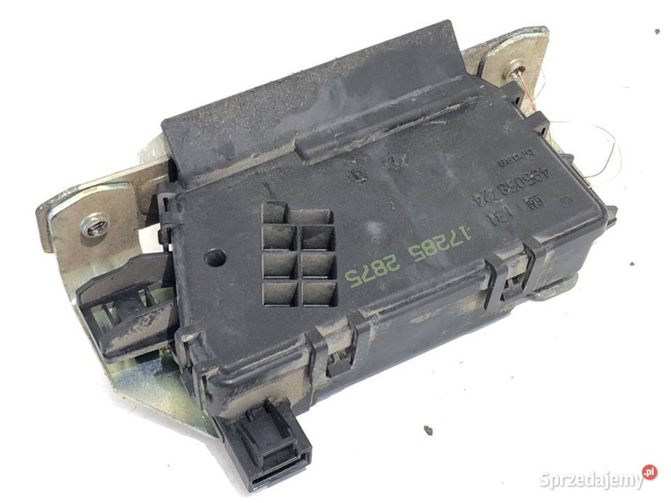 ZAMEK KLAPY TYŁ OPEL ZAFIRA B Minivan 13117285 Zamki, wkładki i kluczyki