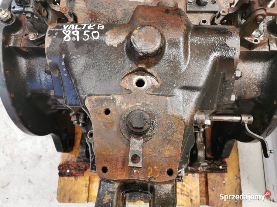 Obudowa wałka odbioru mocy Valtra 8950